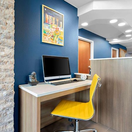 Microtel Inn & Suites By Wyndham Tulsa - Catoosa Route 66 Esterno foto