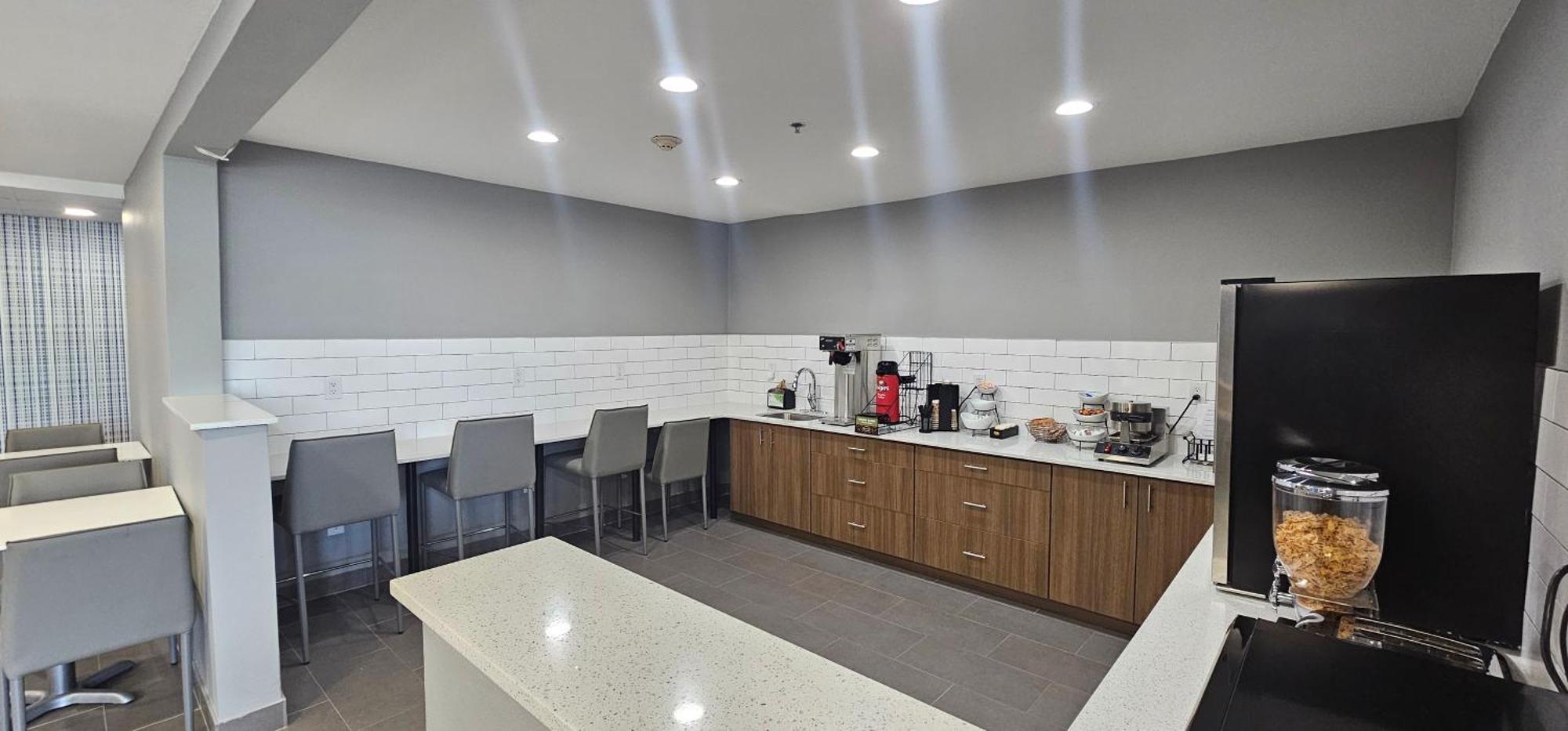 Microtel Inn & Suites By Wyndham Tulsa - Catoosa Route 66 Esterno foto