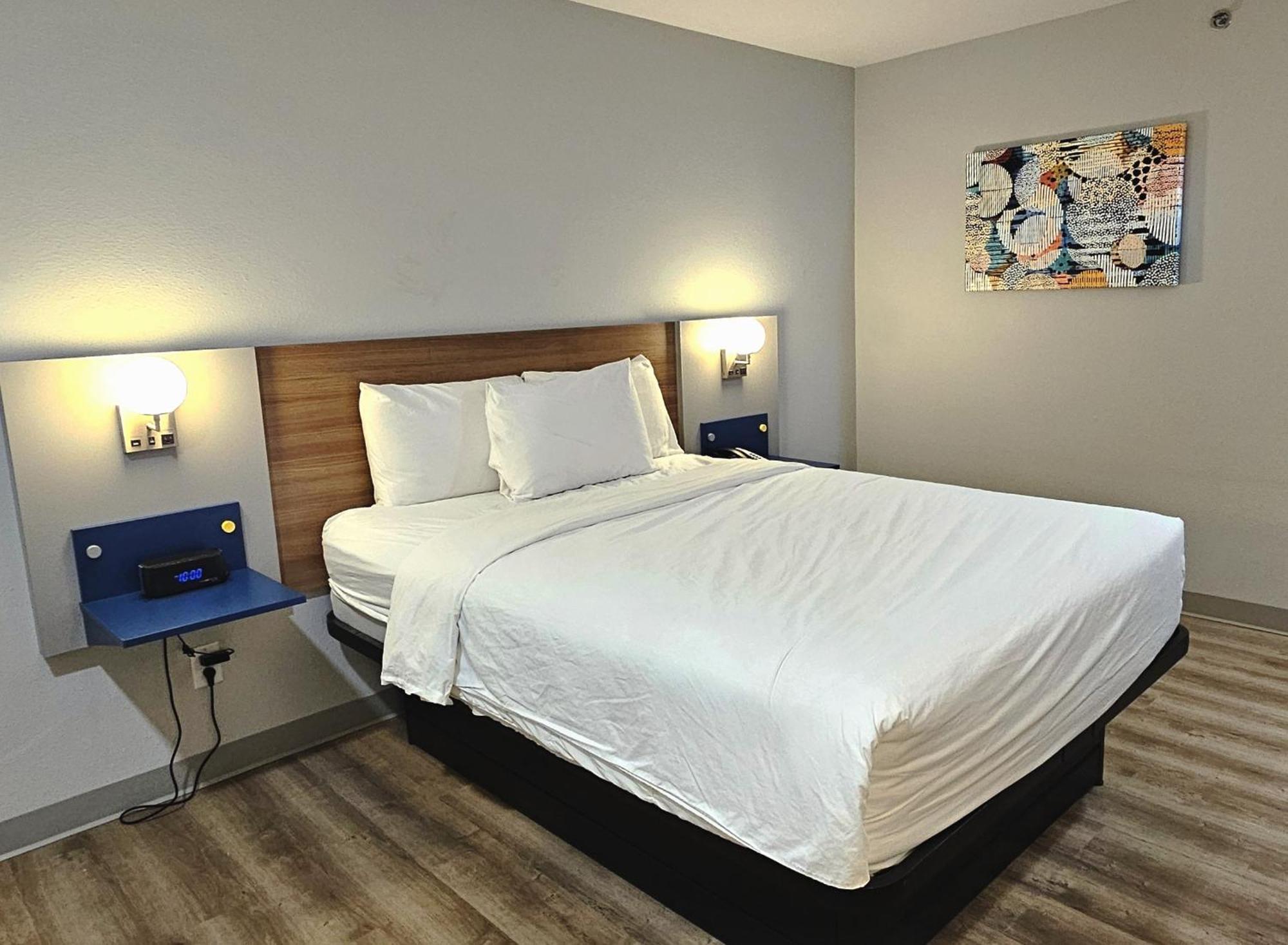 Microtel Inn & Suites By Wyndham Tulsa - Catoosa Route 66 Esterno foto