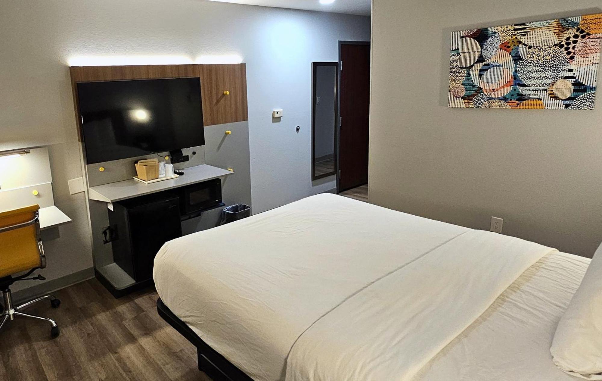 Microtel Inn & Suites By Wyndham Tulsa - Catoosa Route 66 Esterno foto